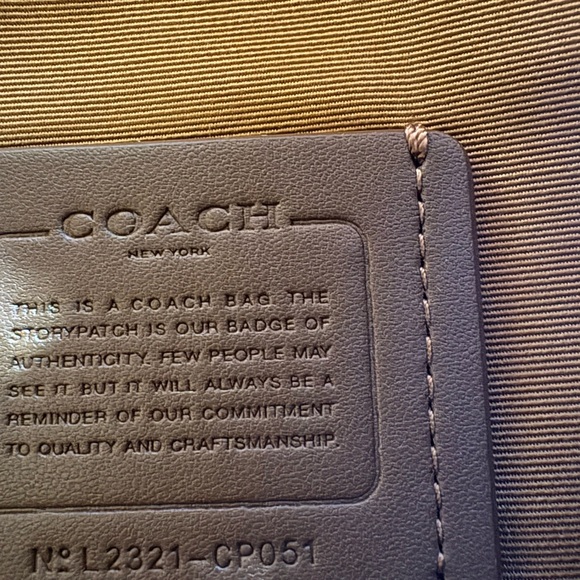 Coach Dylan bag with Logo Strap - Picture 12 of 13